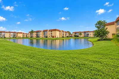 8901 Sunrise Lakes Blvd #204, Sunrise: photo 1 of 49