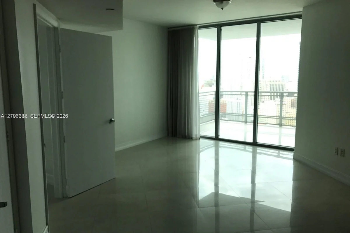 350 S Miami Ave #2811, Miami: photo 1 of 9