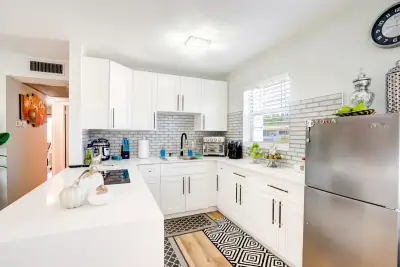 203 S Windsor I, West Palm Beach: photo 1 of 58