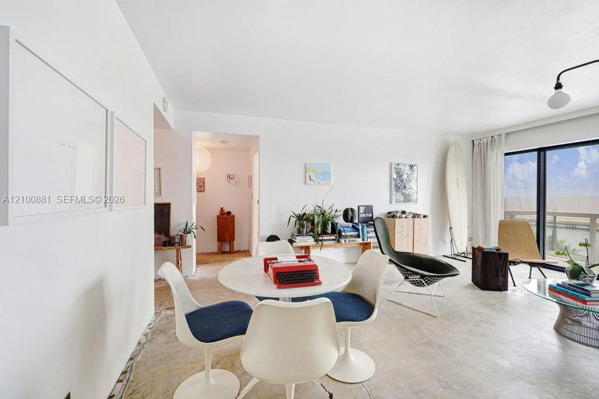 2451 Brickell Ave #6C, Miami: photo 1 of 26