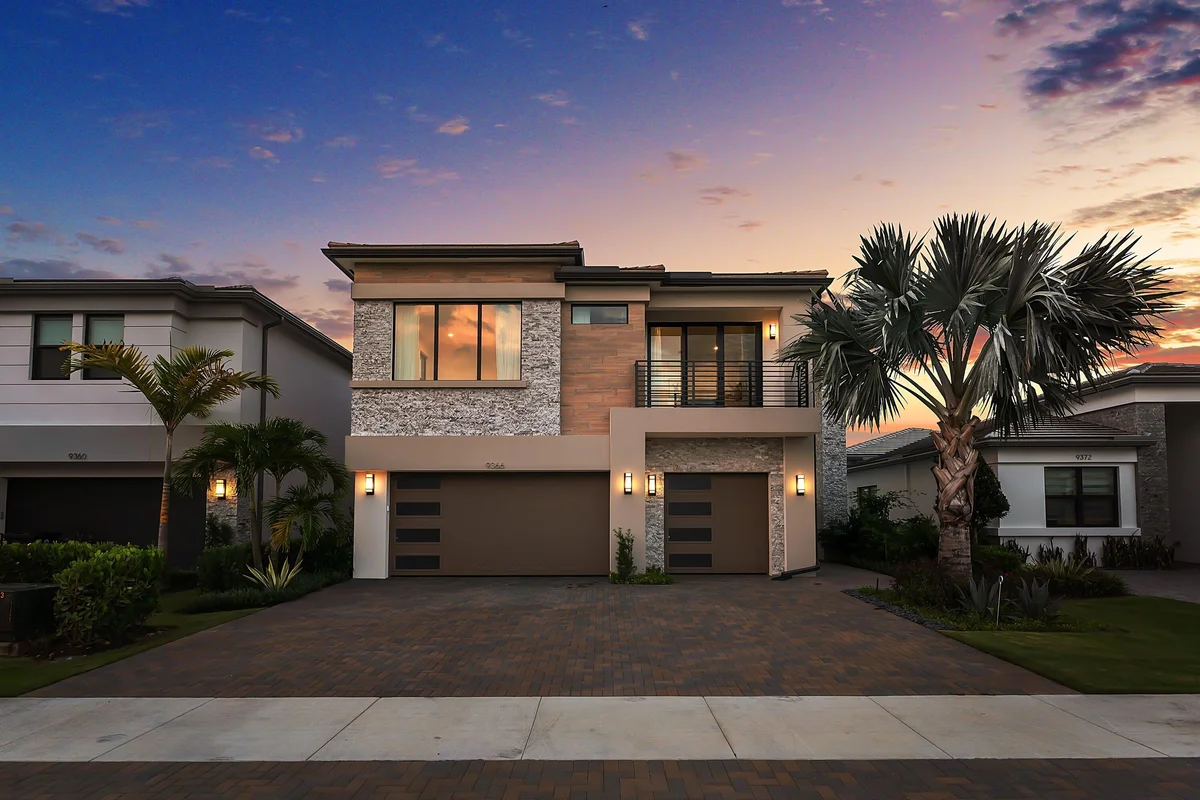 9366 Tangerine Coast Dr, Boca Raton: photo 1 of 101