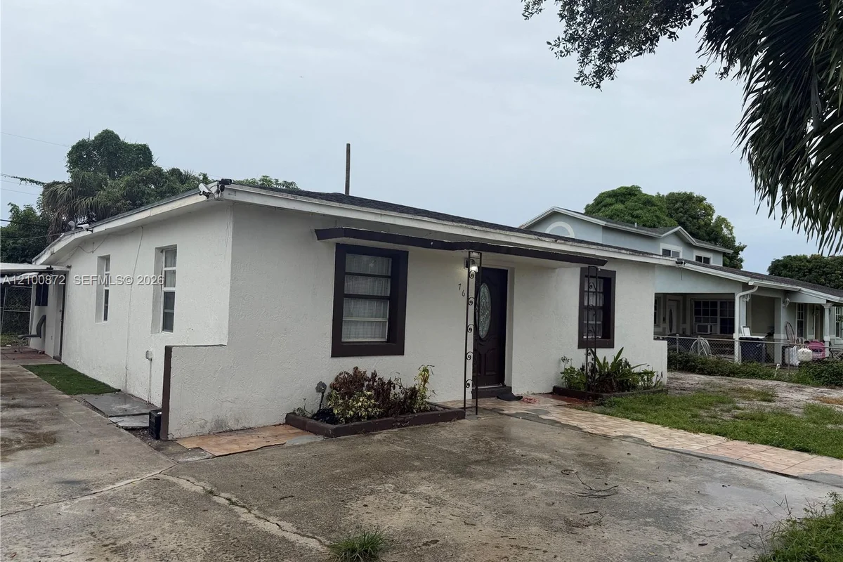765 Arabia Ave, Opa-locka: photo 1 of 13