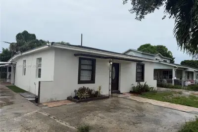 765 Arabia Ave, Opa-locka: photo 1 of 13