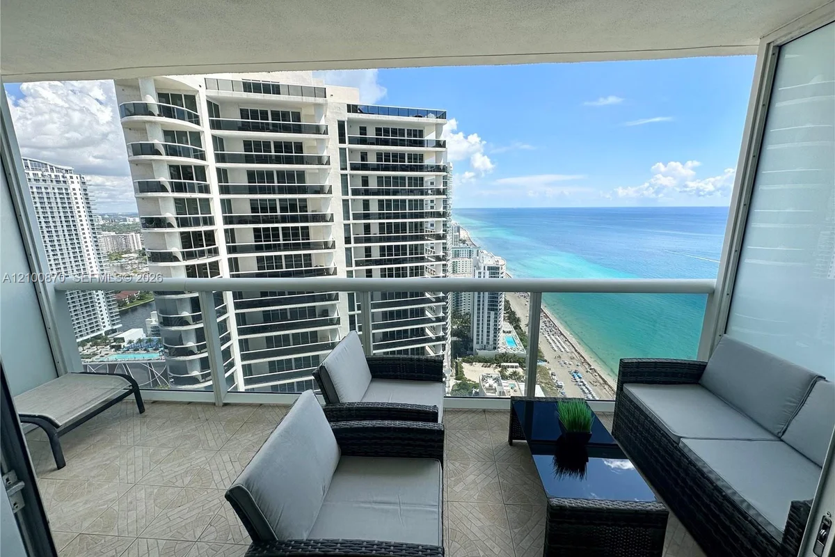 1830 N Ocean Dr #4109, Hallandale Beach: photo 1 of 2