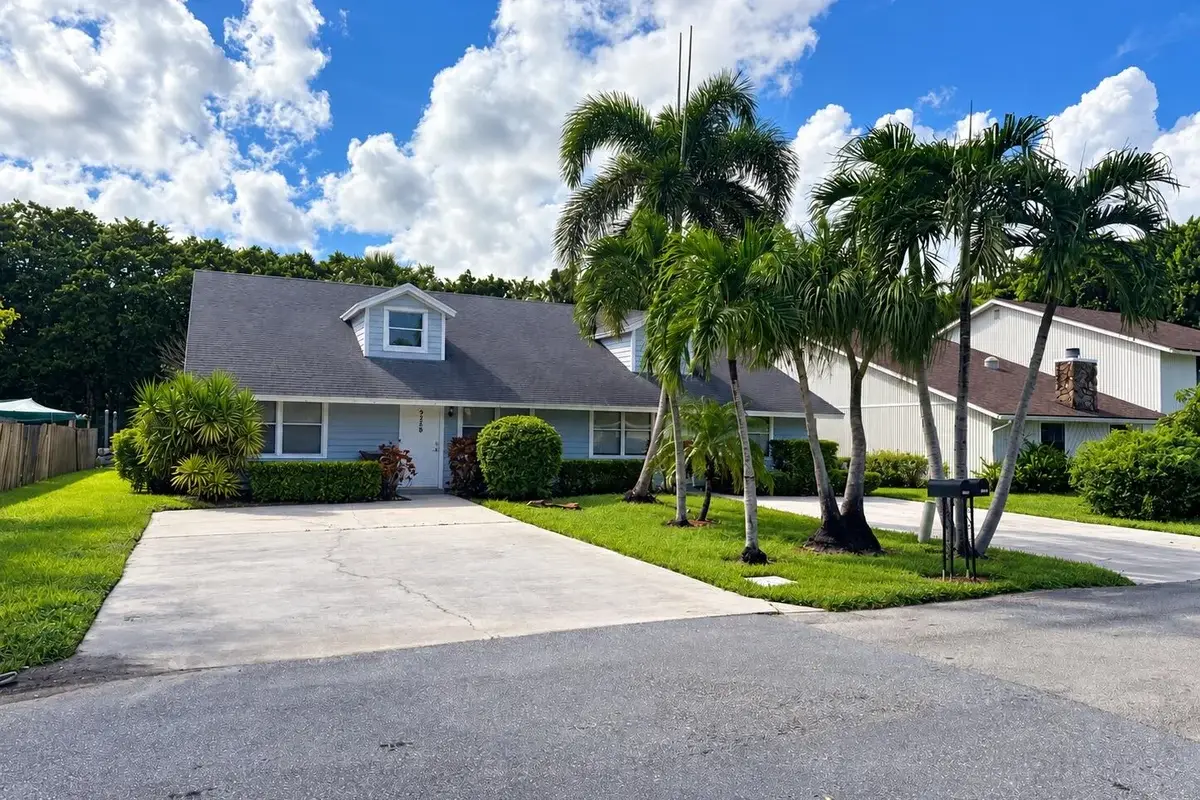 9258 Green Meadows Way, Palm Beach Gardens: photo 1 of 8