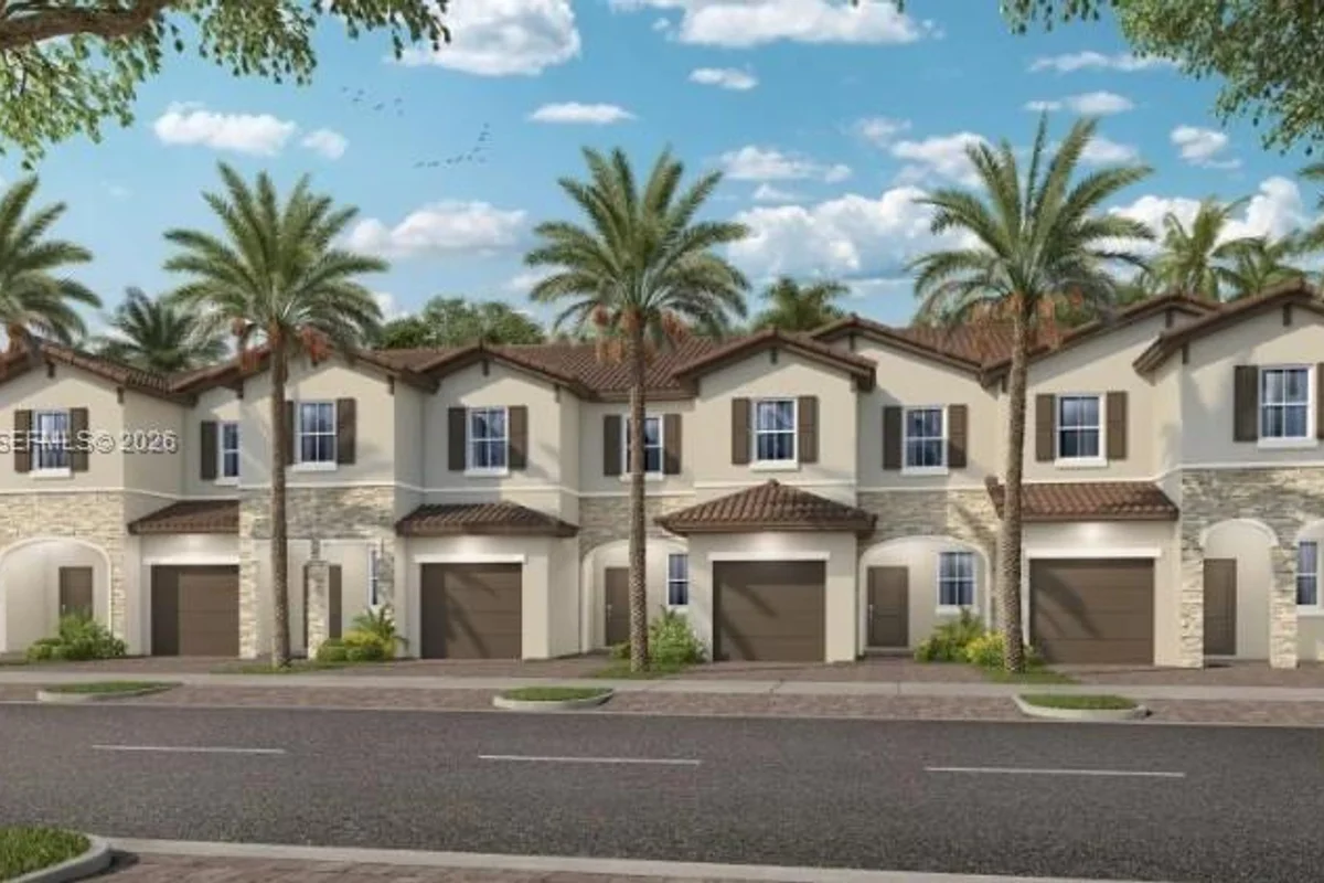 2975 SE 25 Rd, Homestead: photo 1 of 11