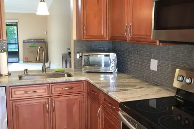 2641 Gately Dr W #402, West Palm Beach: photo 1 of 11