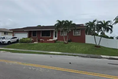 8065 SW 205th Ter, Cutler Bay: photo 1 of 30