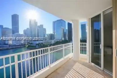 701 Brickell Key Blvd #1101, Miami: photo 1 of 39