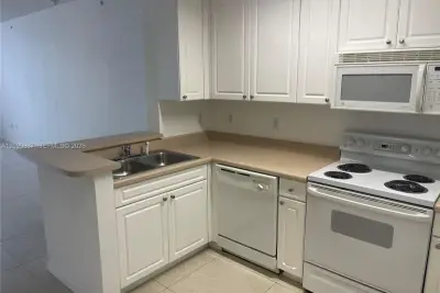 255 Evernia St #616, West Palm Beach: photo 1 of 48