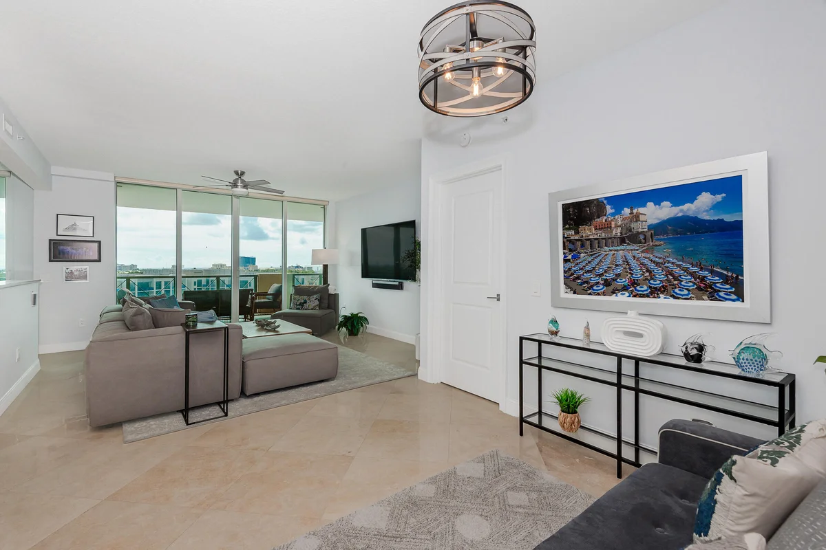 411 N New River Dr E #1205, Fort Lauderdale: photo 1 of 29