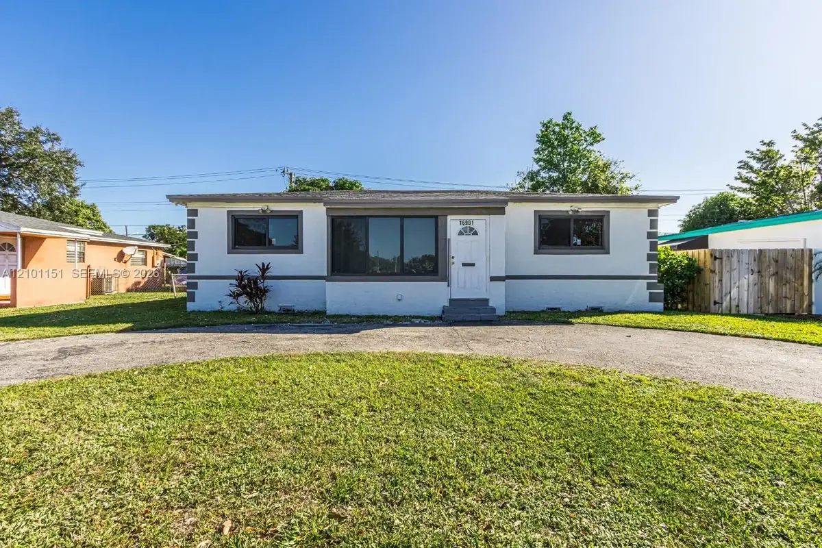 16901 NE 6th Ave, North Miami Beach: photo 1 of 18