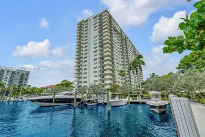 3200 Port Royale Dr N #806, Fort Lauderdale: photo 1 of 73