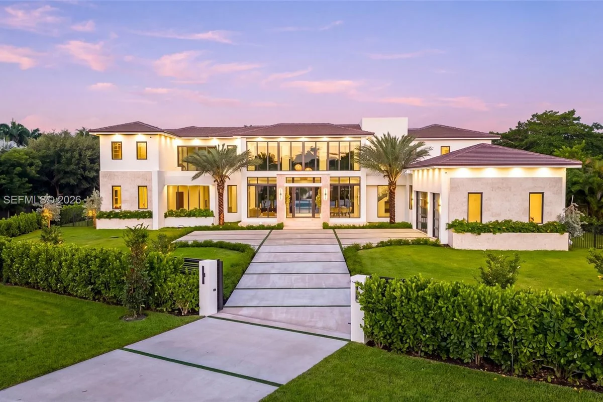 13805 Old Cutler Rd, Palmetto Bay: photo 1 of 60