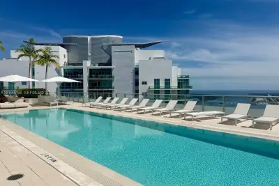 1300 Brickell Bay Dr #1600, Miami: photo 1 of 27