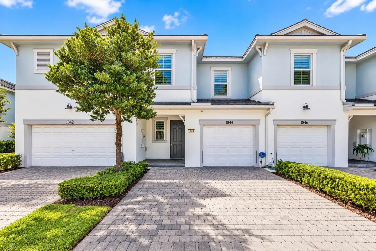 1844 Sandpiper Pointe, Deerfield Beach: photo 1 of 34