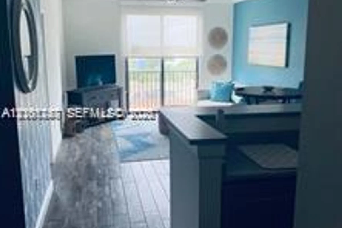 1919 Van Buren St #815A, Hollywood: photo 1 of 13