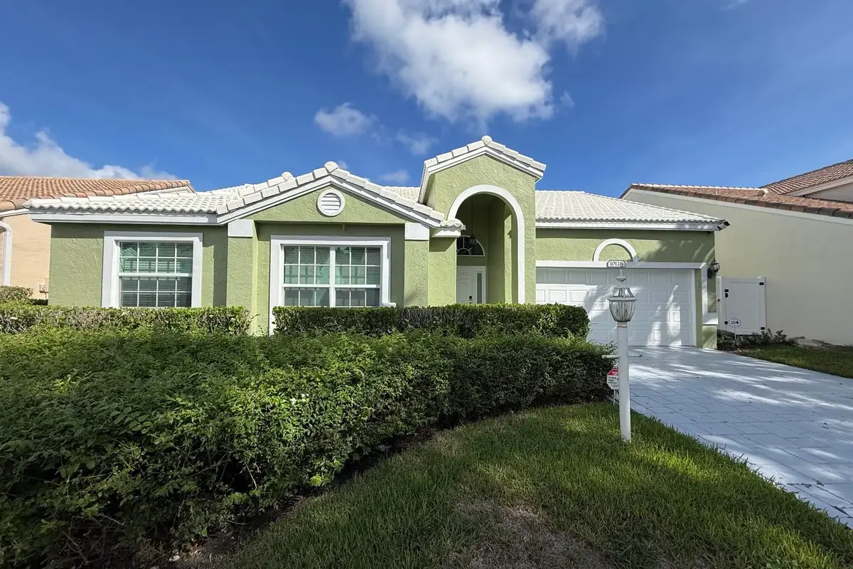 10126 Caoba St, Palm Beach Gardens: photo 1 of 24