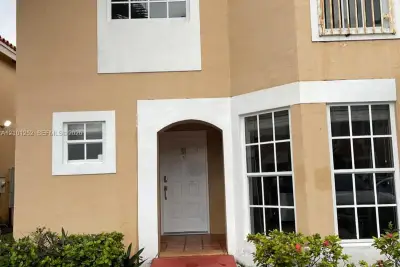 14255 SW 57th Ln #8-1, Miami: photo 1 of 15