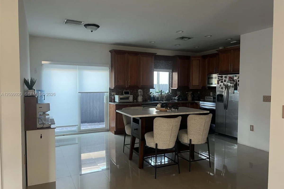 5732 Fletcher St, Hollywood: photo 1 of 13
