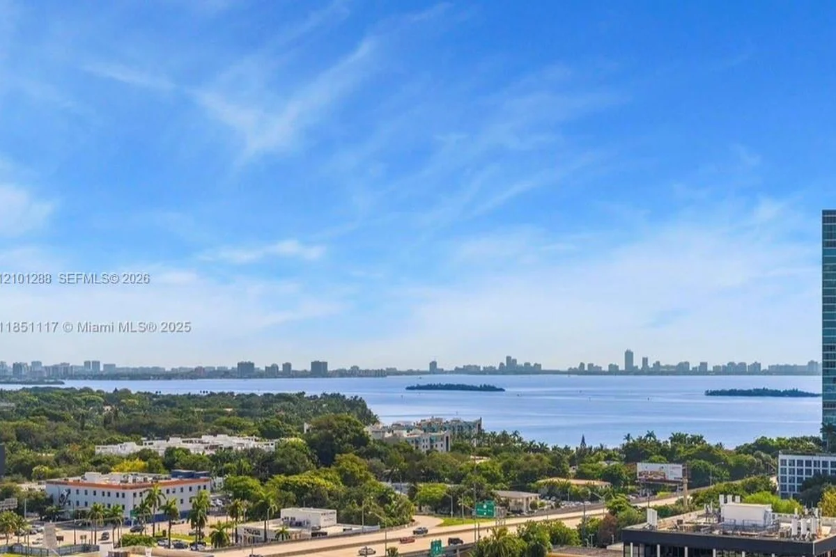 3470 E Coast Ave #H1603, Miami: photo 1 of 23