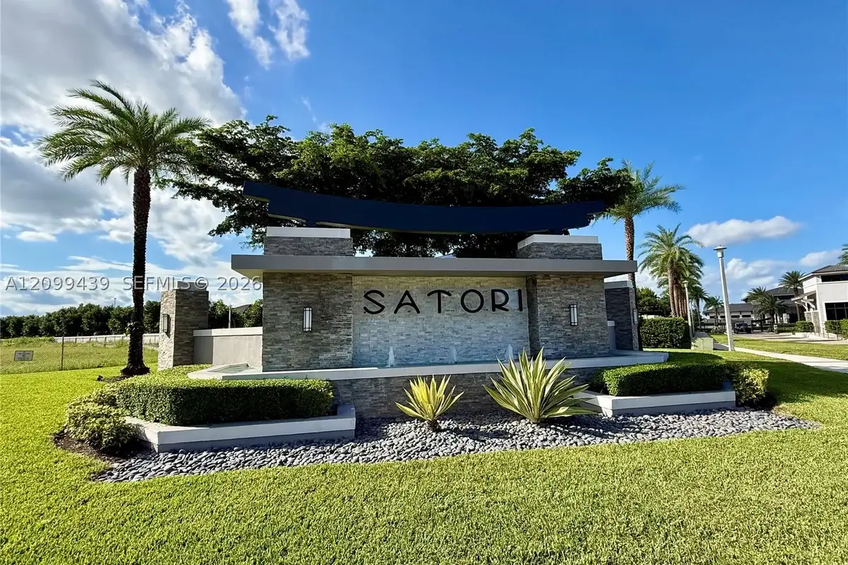 16001 NW 87th Ct, Miami Lakes: photo 1 of 70