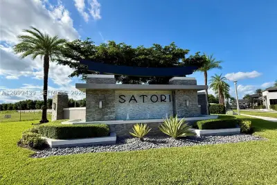 16001 NW 87th Ct, Miami Lakes: photo 1 of 70