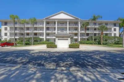 3650 Whitehall Dr #201, West Palm Beach: photo 1 of 15