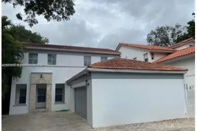 1725 Tigertail Ave, Miami: photo 1 of 20