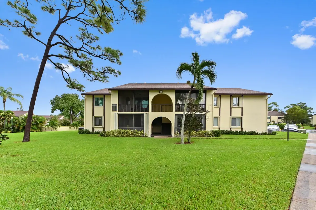 3531 Long Pine Ct #B-1, Lake Worth: photo 1 of 24