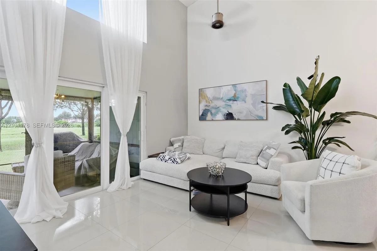 7532 S Pinewalk Dr S #108, Margate: photo 1 of 17