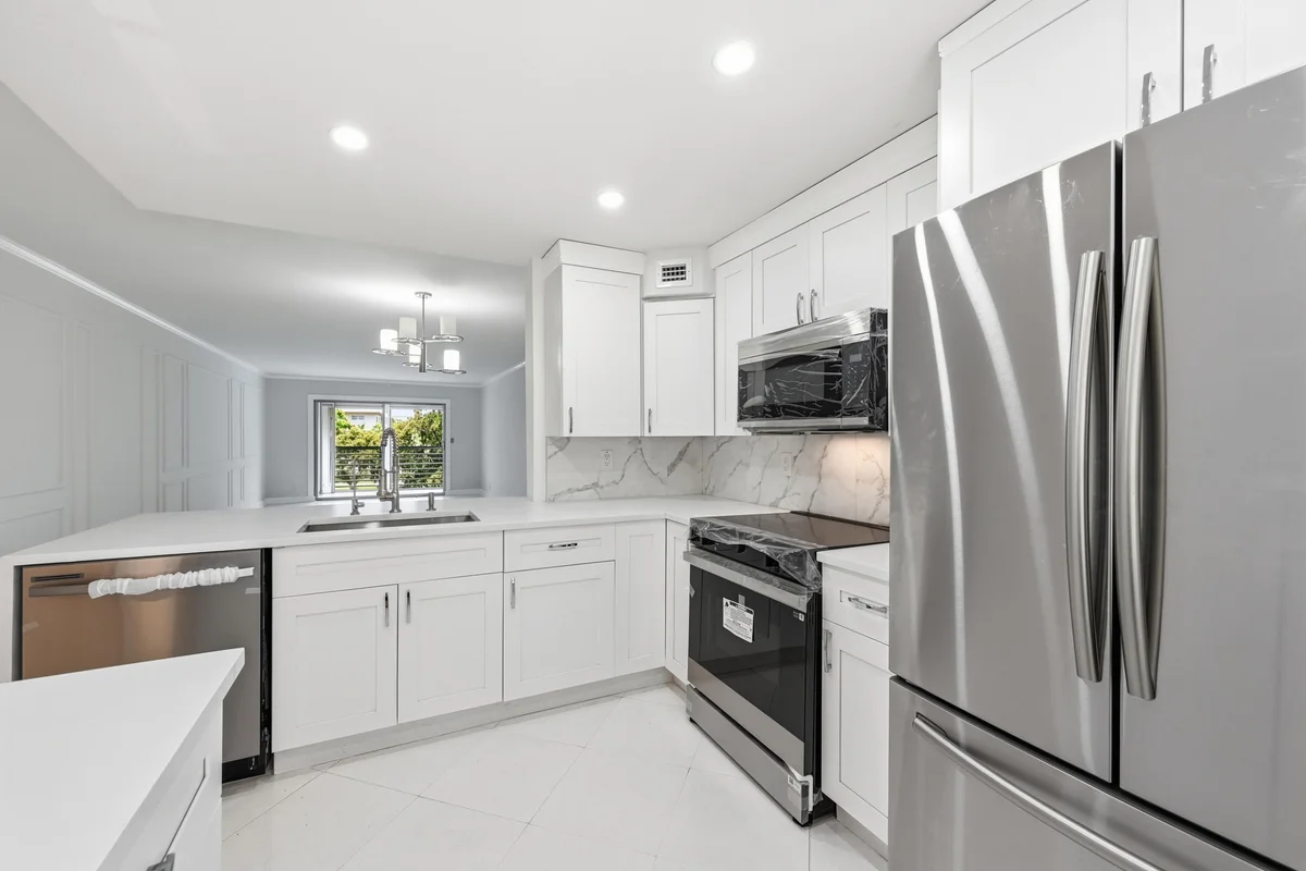 2006 Granada Dr #M3, Coconut Creek: photo 1 of 49