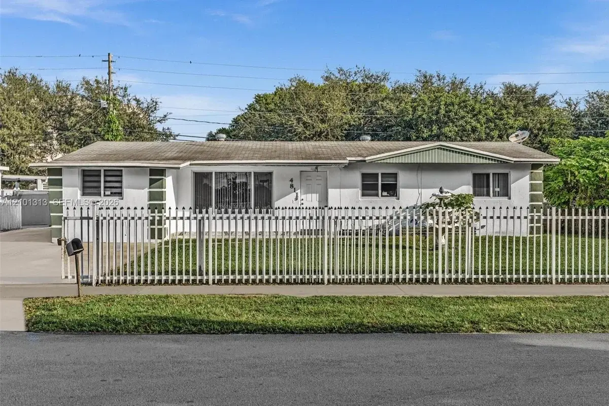4811 NW 181st Ter, Miami Gardens: photo 1 of 1