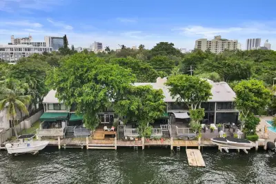 1000 N River Dr #6, Miami: photo 1 of 46