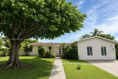 7625 SW 96th Ct, Miami: photo 1 of 1