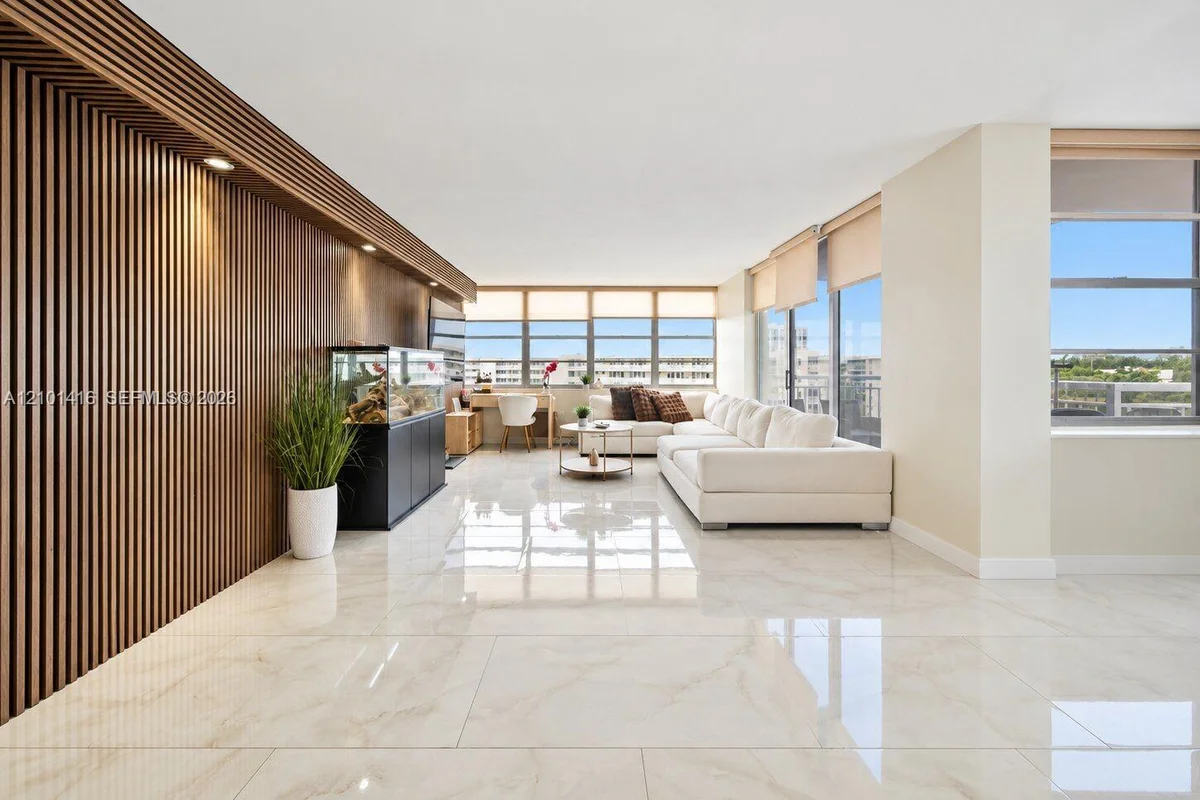 18011 Biscayne Blvd #505, Aventura: photo 1 of 45