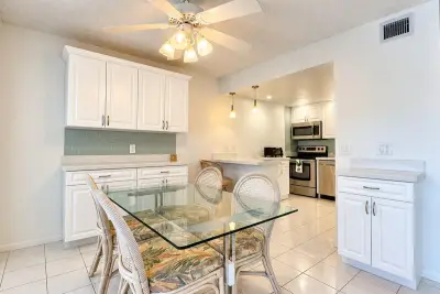 102 Greenbrier A, West Palm Beach: photo 1 of 19