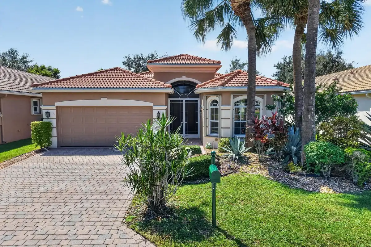 8066 Rossini Way, Lake Worth: photo 1 of 84