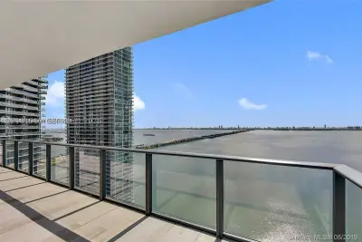 480 NE 31st St #3301, Miami: photo 1 of 55