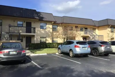 9157 NW 1st Ct #203, Pembroke Pines: photo 1 of 24