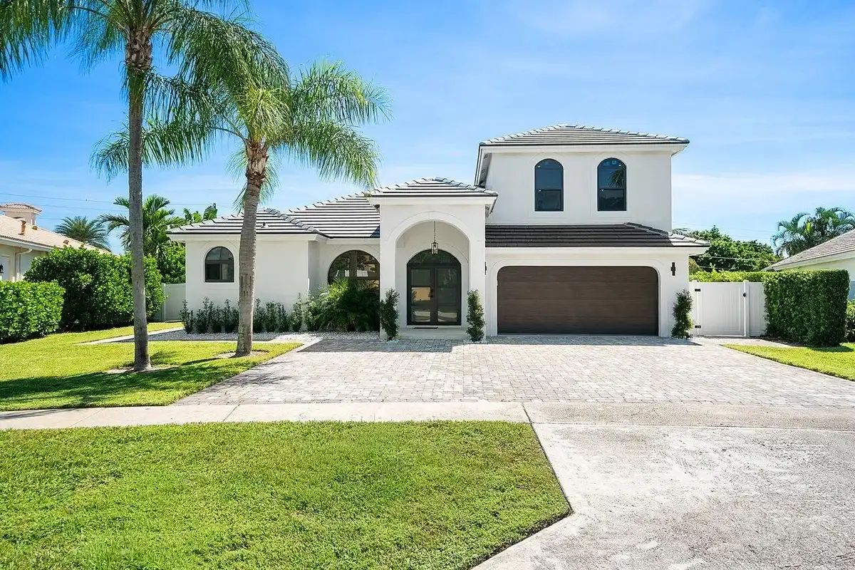 7548 Fairway Trl, Boca Raton: photo 1 of 41