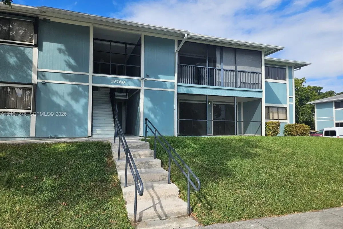 19760 SW 103rd Ct #102, Cutler Bay: photo 1 of 17