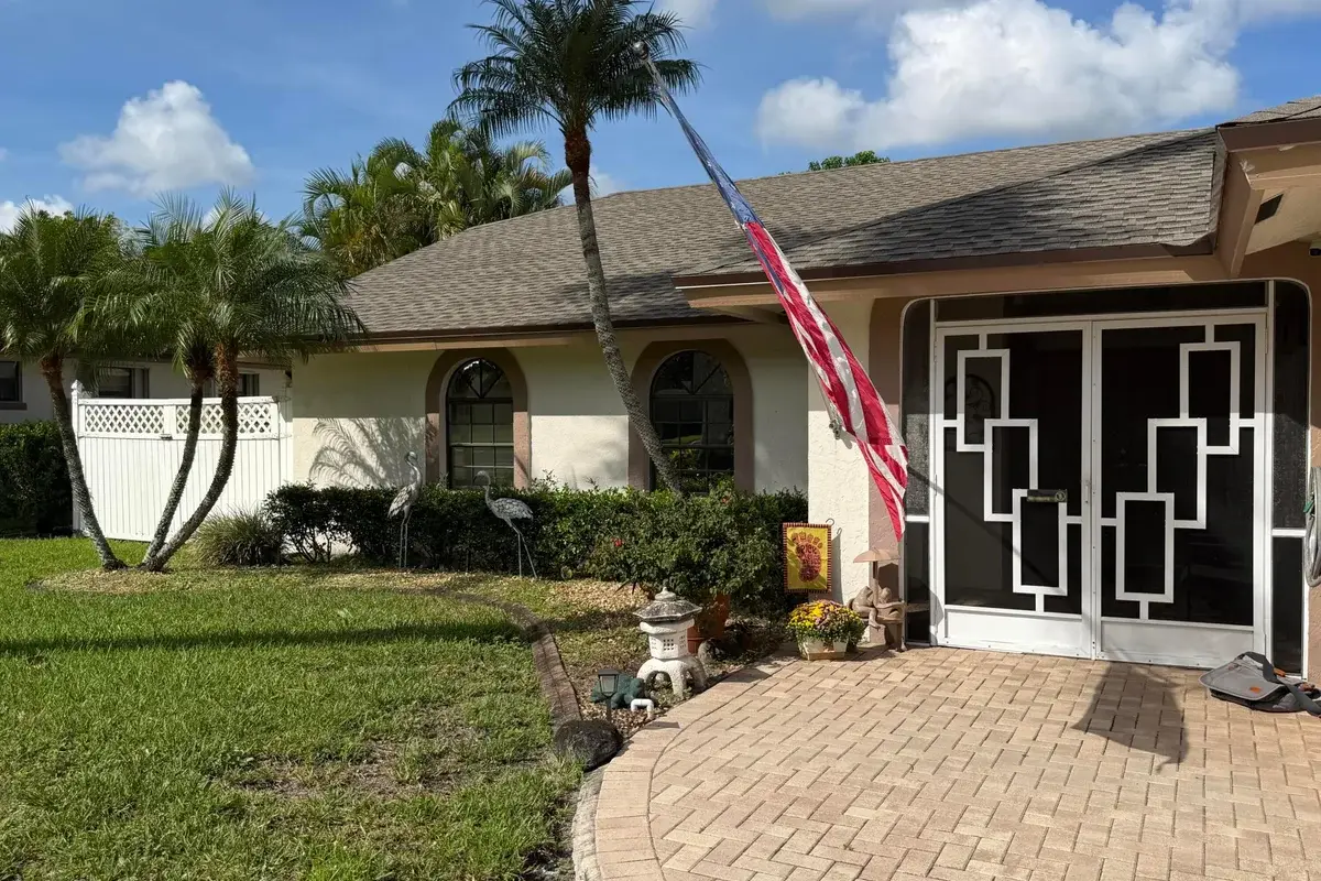 201 Parkwood Dr S #B, Royal Palm Beach: photo 1 of 14