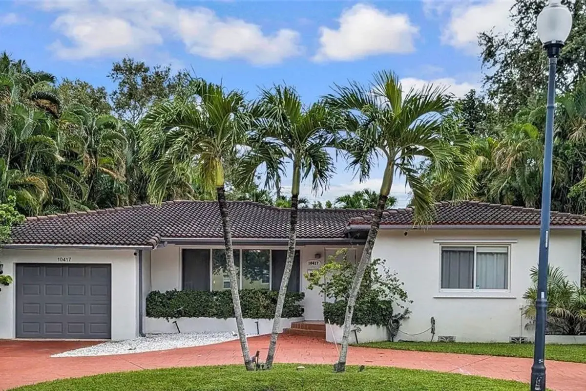 10417 NE 2nd Ave, Miami Shores: photo 1 of 39