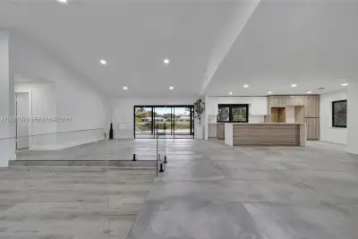 3352 Lakeview Blvd, Delray Beach: photo 1 of 26