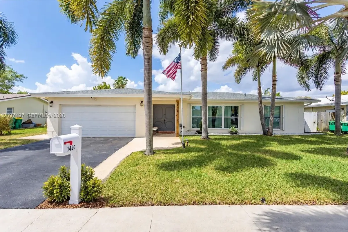 8107 NW 74th Ave, Tamarac: photo 1 of 22