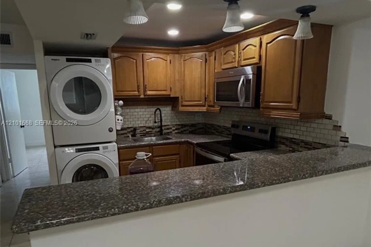1770 79th St Cswy #D107, North Bay Village: photo 1 of 10