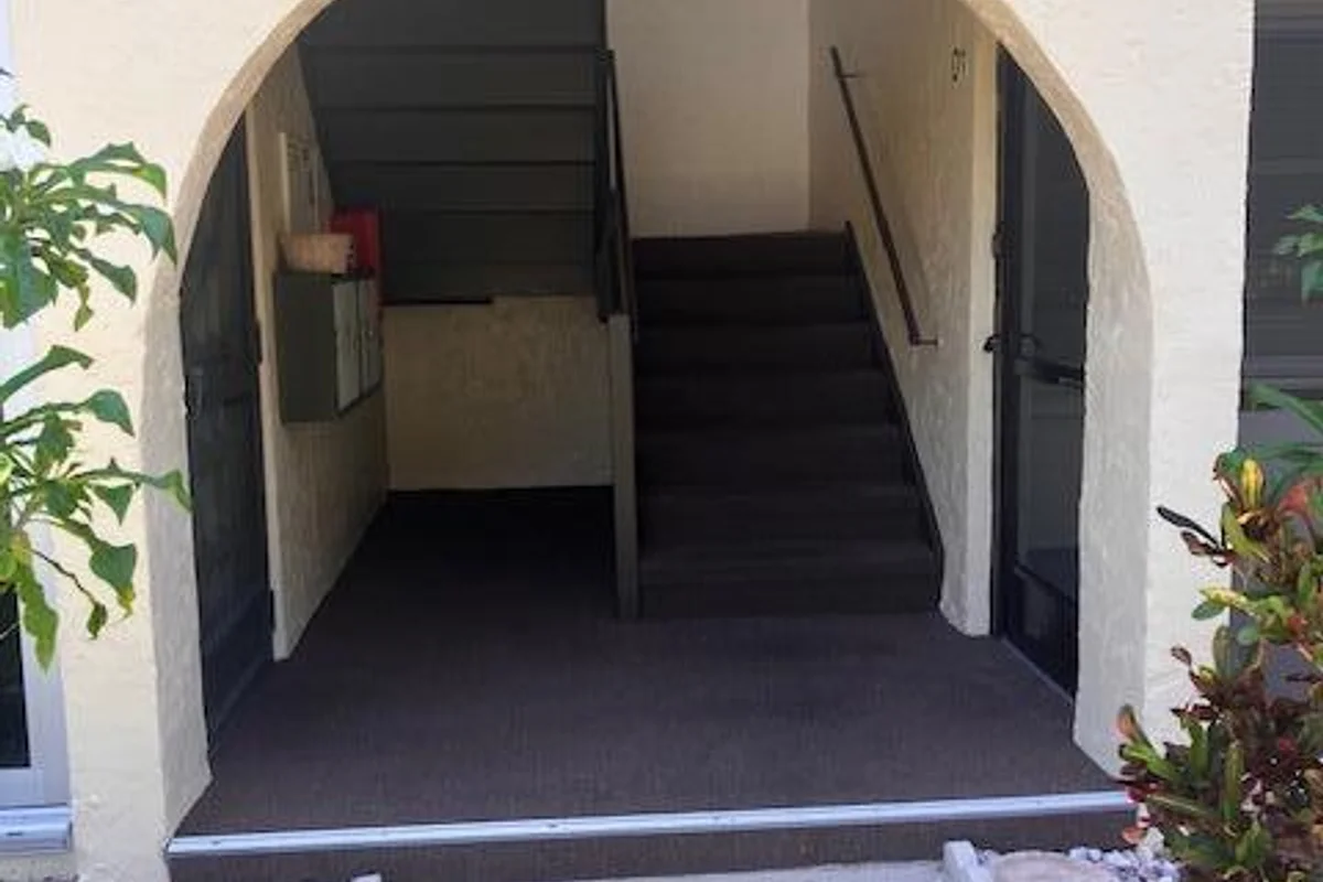 102 Lake Pine Cir #A-2, Lake Worth: photo 1 of 21