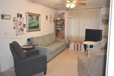 7300 Byron Ave #24, Miami Beach: photo 1 of 58