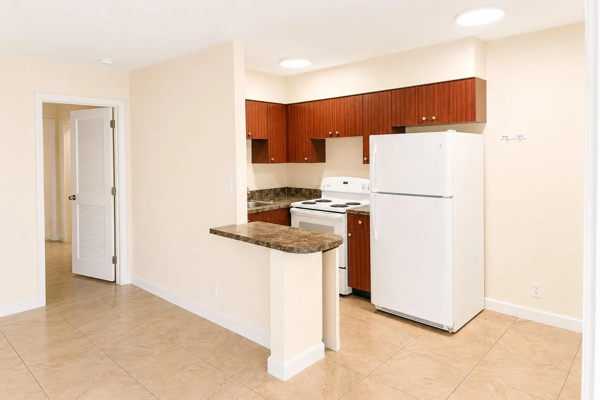 824 NE 16th St #828, Fort Lauderdale: photo 1 of 16